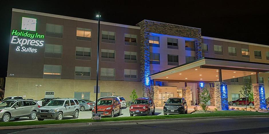 Holiday Inn Express & Suites Dayton North - Vandalia By Ihg מראה חיצוני תמונה