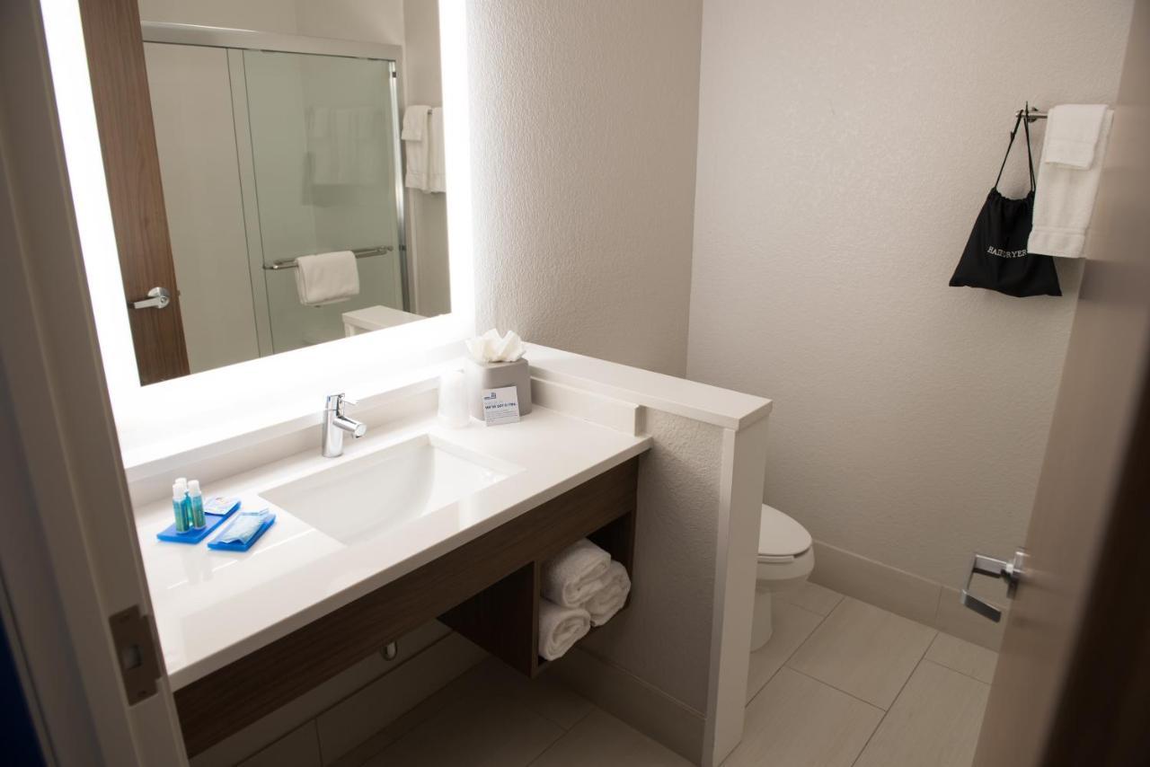Holiday Inn Express & Suites Dayton North - Vandalia By Ihg מראה חיצוני תמונה